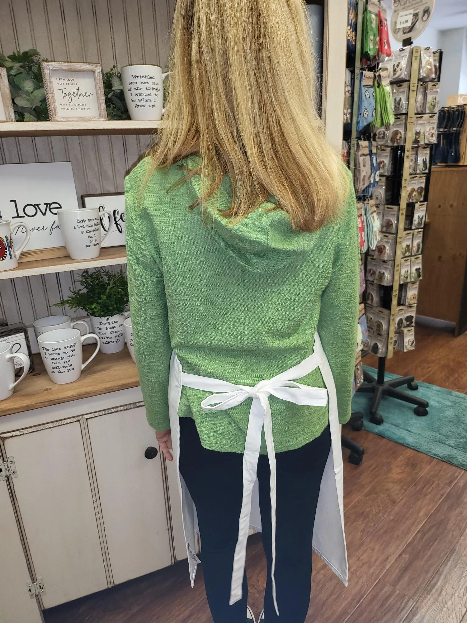 3 Wise Women Apron-White-Christmas