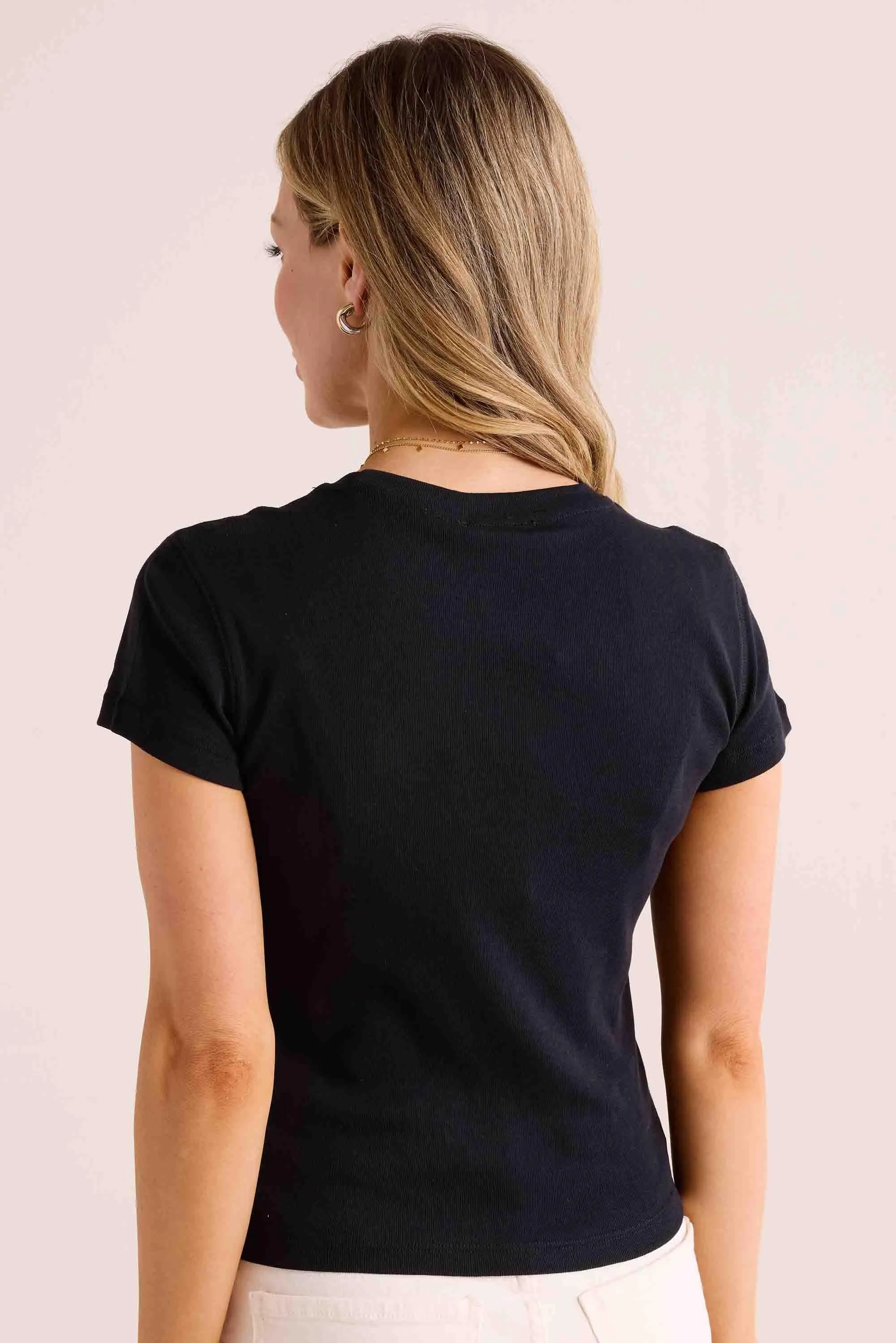 Aria Tee- Black