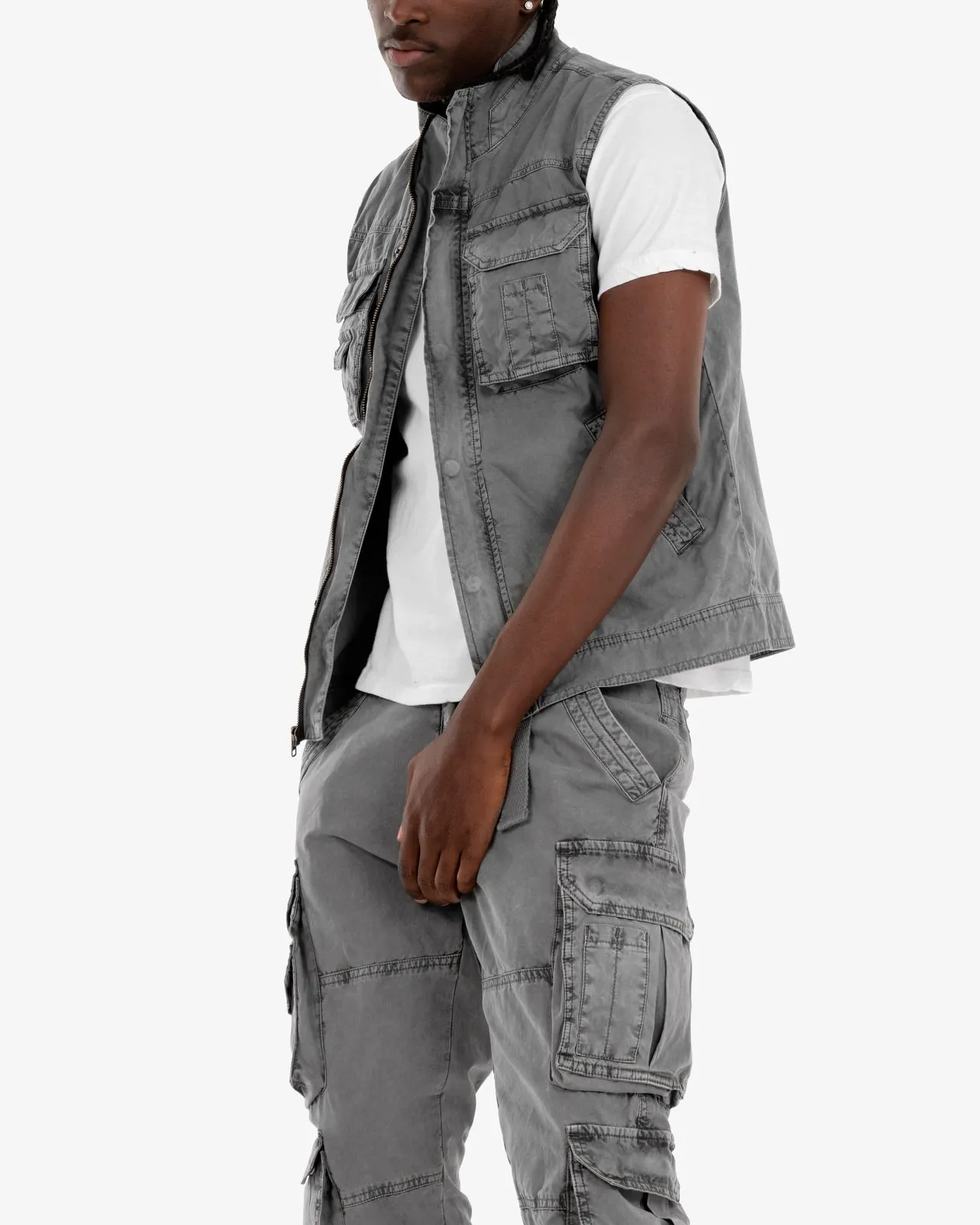GREY CARGO VEST